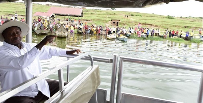 Museveni boat 1