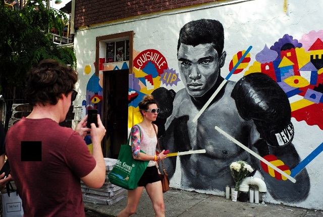 A mural of the late boxer Muhammad Ali is seen in New York on June 4, 2016. PHOTO AFP