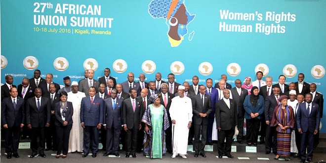 African leaders in a "family" photo in Kigali