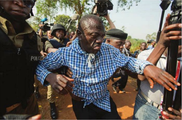 Dr Kizza Besigye being arrested recently. FILE PHOTO