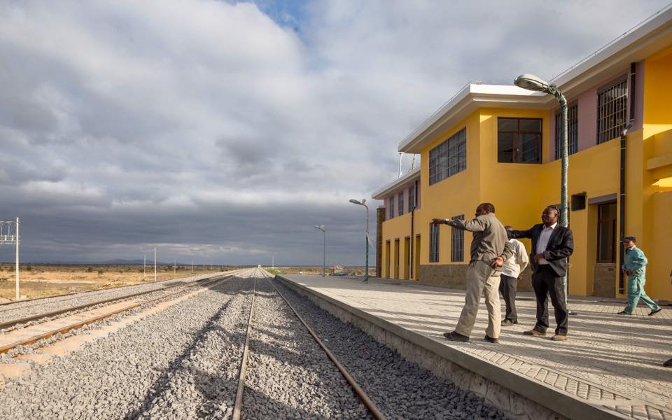 Kenya president Kenyatta is shown the Standard Gauge Railway (SGR) progress recently