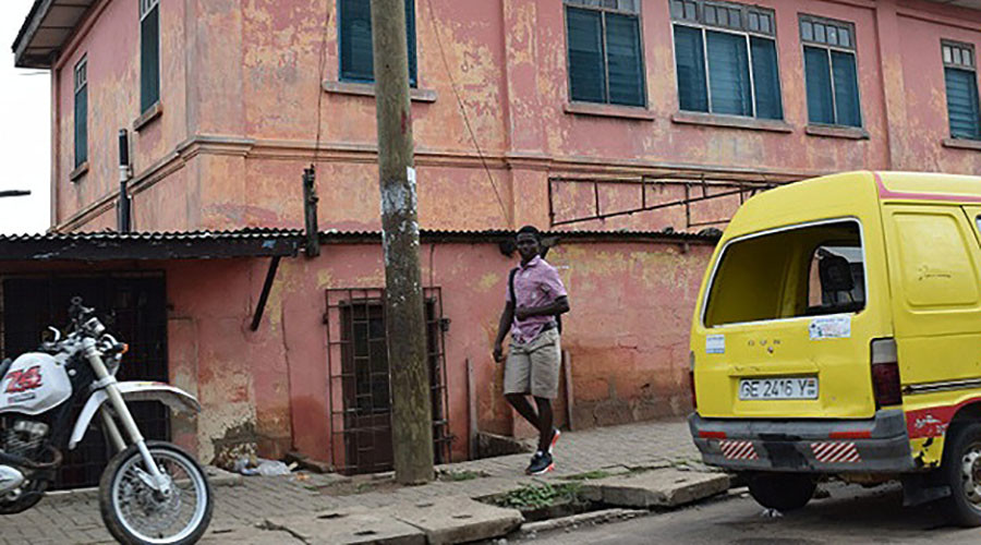 The exterior of the fake embassy in Accra, Ghana © state.gov