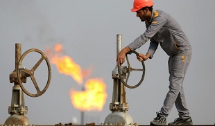 Oil prices rise as supply concerns persist