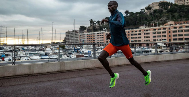 Sepdeki ganó la carrera de 10 km en España tras recuperarse de una lesión