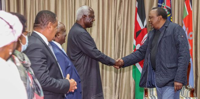 El presidente Uhuru Kenyatta comenta sobre las elecciones de Kenia