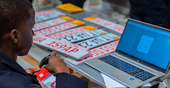 Motor dealers protest digital plate shortages
