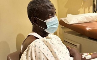 Besigye remains in ICU at Mulago following court collapse