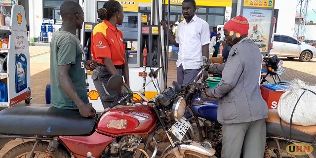 FUEL: Kenyans flock to Uganda for cheaper prices