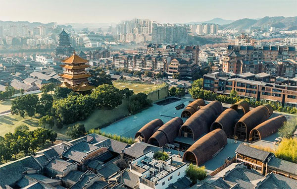 Clay meets civilization in China’s Jingdezhen