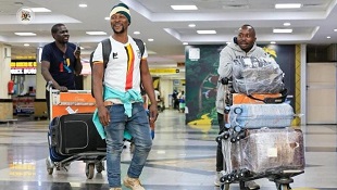 First batch of 273 Ugandans evacuated from South Africa arrives home