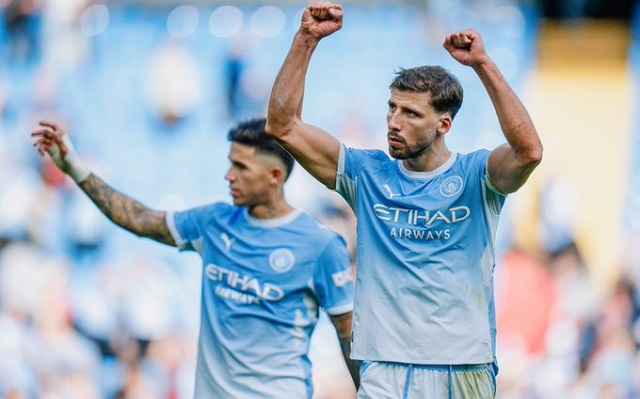 Manchester City Wins Thriller To Go Top Of Premier League